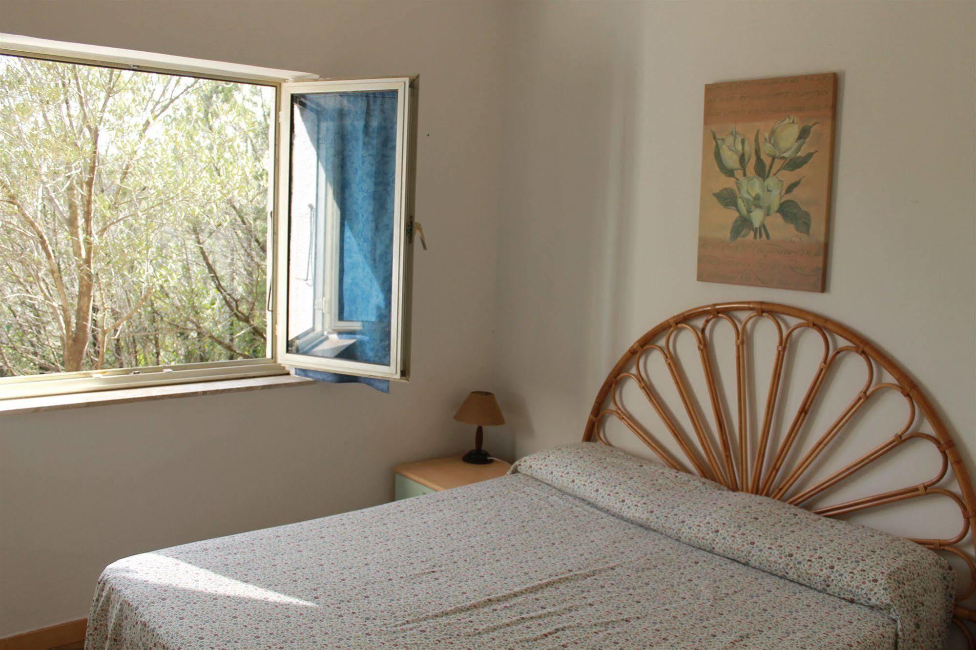 Rena Garden Apartments Santa Teresa Gallura Εξωτερικό φωτογραφία