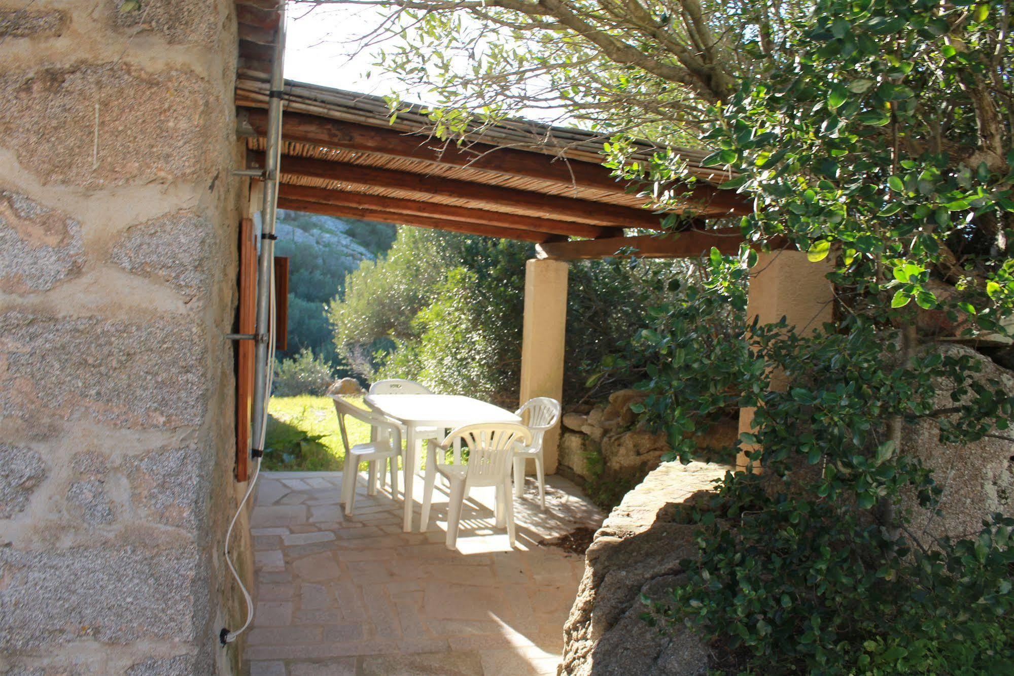 Rena Garden Apartments Santa Teresa Gallura Εξωτερικό φωτογραφία